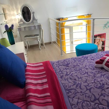 Loft Delizioso Apartment กาญารี ภายนอก รูปภาพ