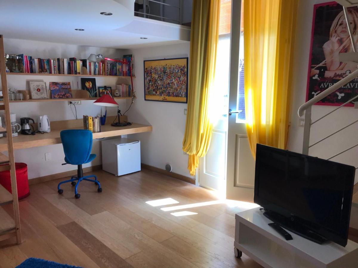 Loft Delizioso Apartment กาญารี ภายนอก รูปภาพ
